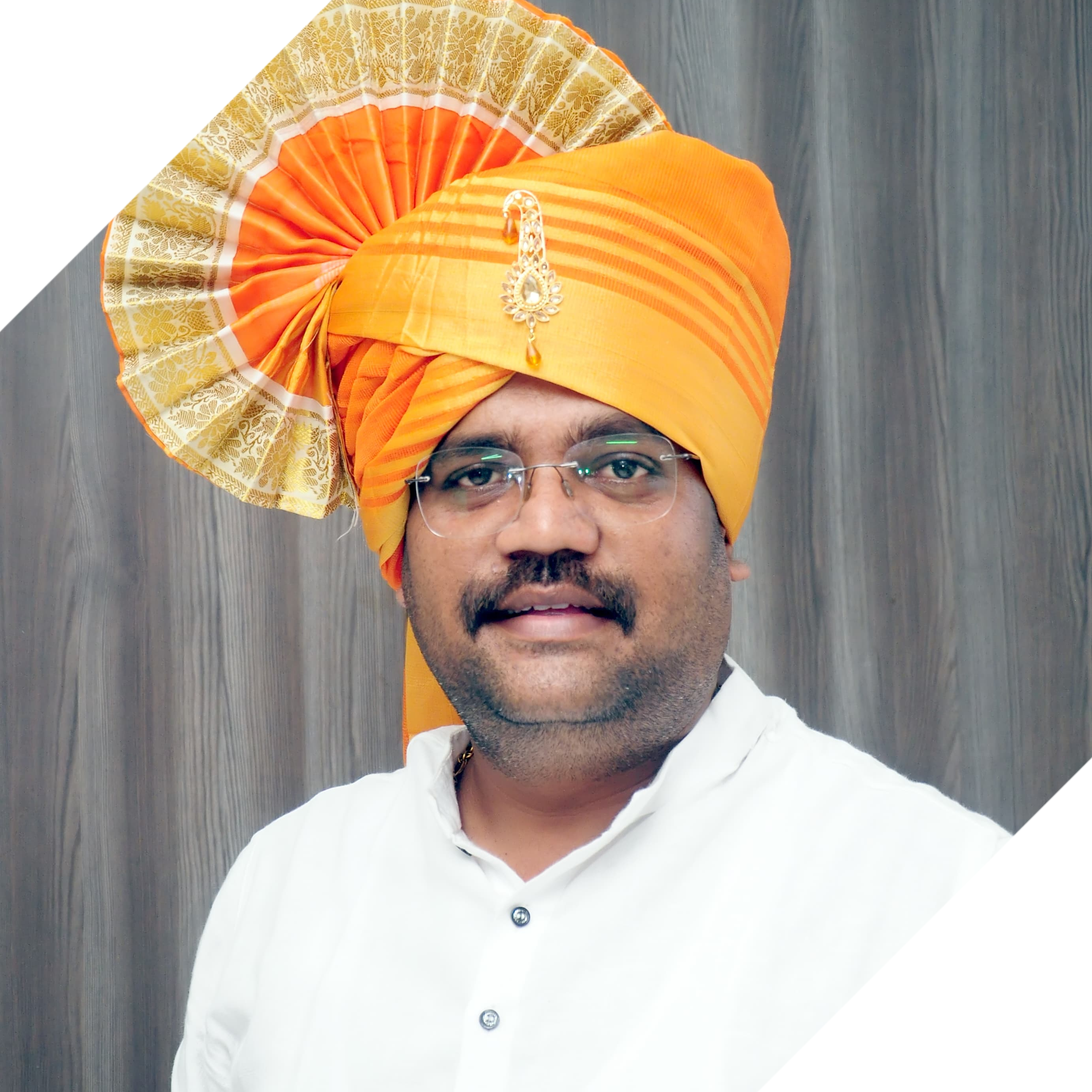 Adv. Prashant Jadhav
